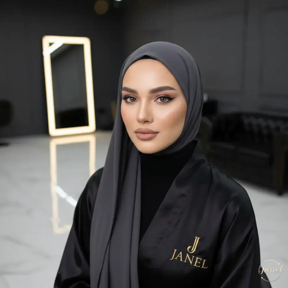 پوست چرب و مختلط قلمرو میکاپ مات