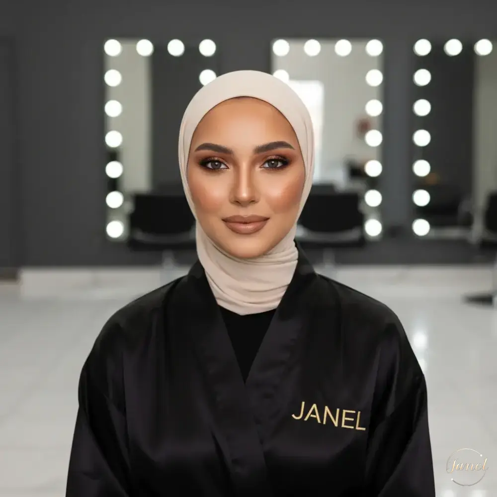 سادگی نهایت زیبایی است سادگی نهایت زیبایی است