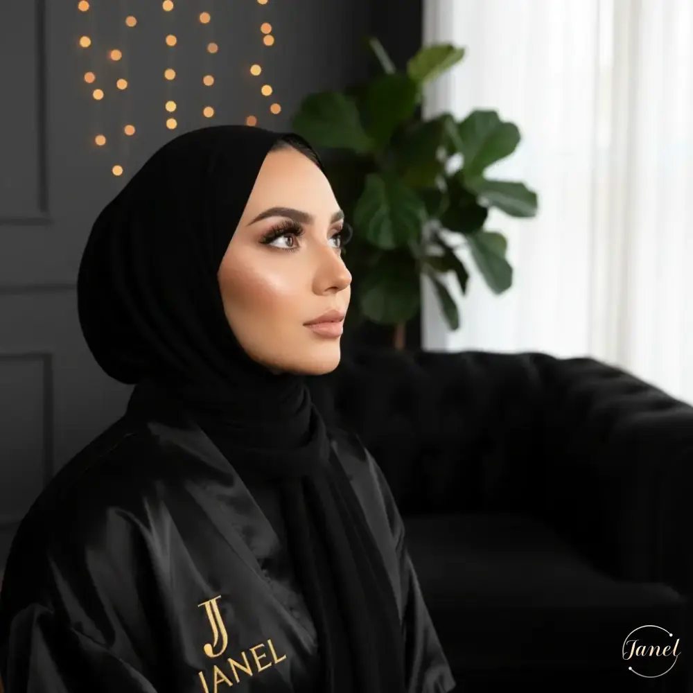 خدمات تخصصی مژه والیوم در مشهد