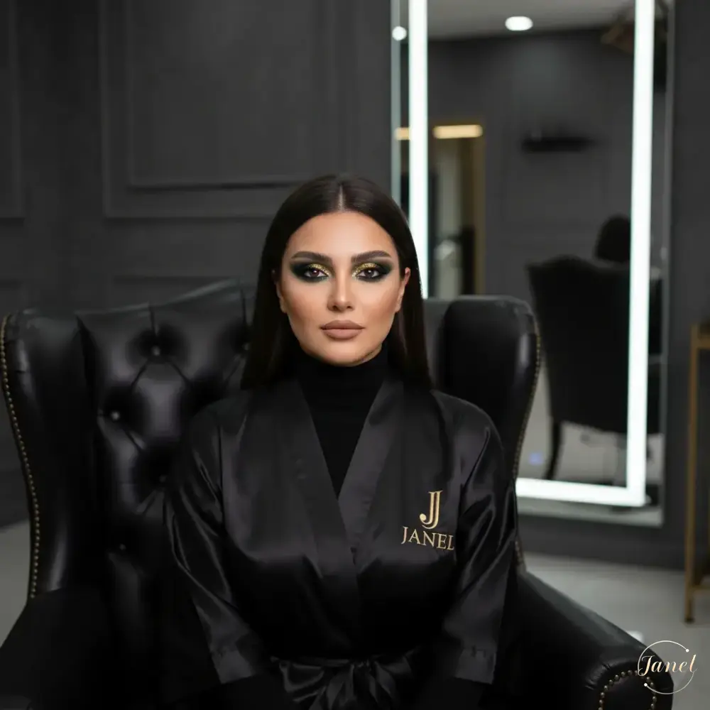 تکنیکهای اجرای میکاپ اناری برای ماندگاری بالا