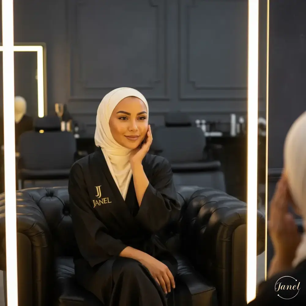 تعادل با ابروهای ملایم و کلاسیک تعادل با ابروهای ملایم و کلاسیک