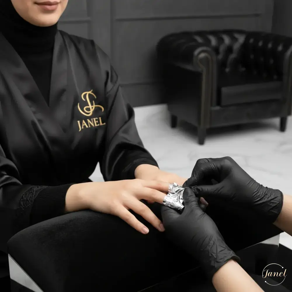 مرحله سوم برداشتن ملایم و پاکسازی نهایی مرحله سوم برداشتن ملایم و پاکسازی نهایی