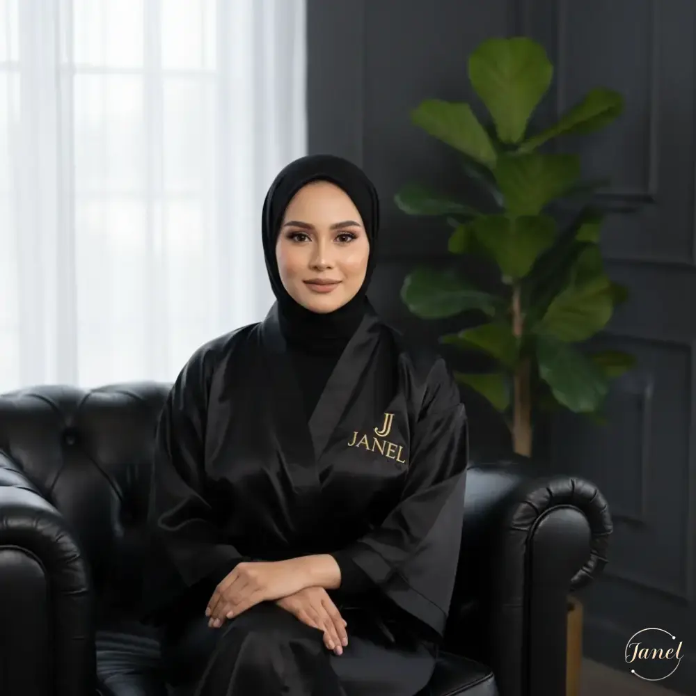 چشمان گیرا اما طبیعی چشمان گیرا اما طبیعی