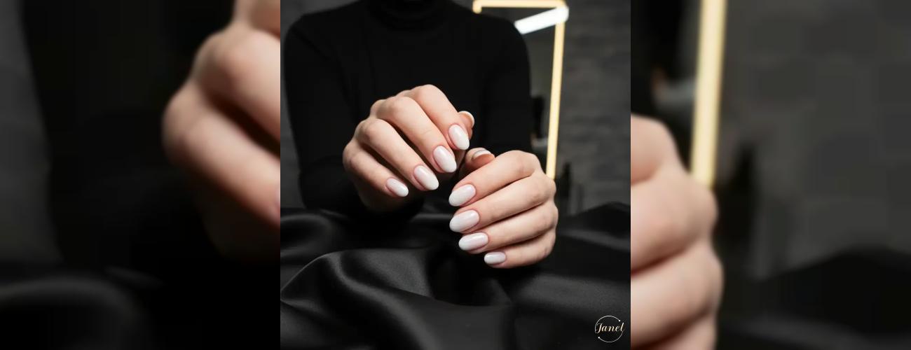 درخشش پاکیزگی ترند ناخن صابونی (Soap Nails) و بهترین مدل ناخن مینیمال شیک درمشهد