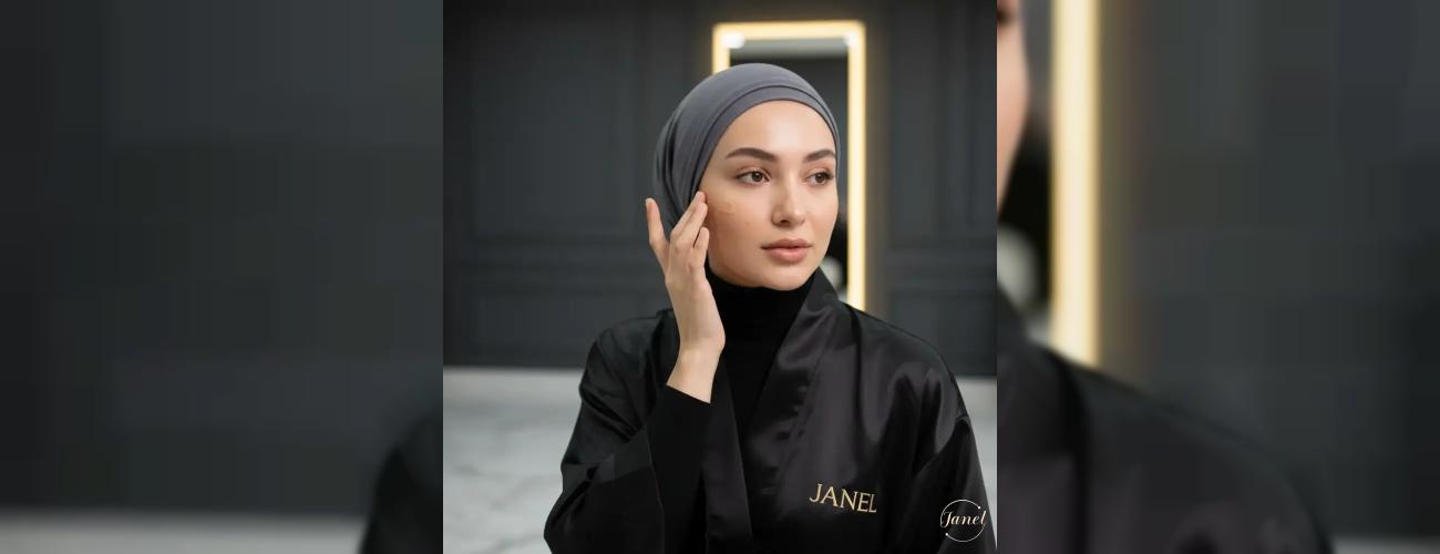 آرایش پوست پرتقالی؛ 5 تکنیک طلایی برای پوشاندن منافذ باز صورت (آپدیت جدید)