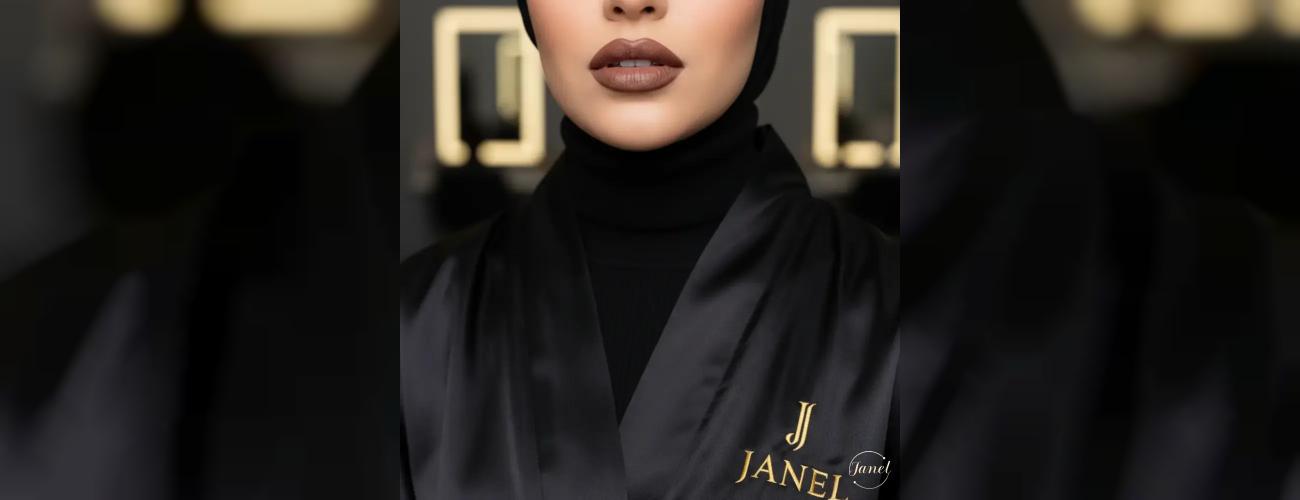 خط لب «تیره تر از رژ» راز جذابیت دهه ۹۰ + بهترین آرایش لب قلوه ای درمشهد