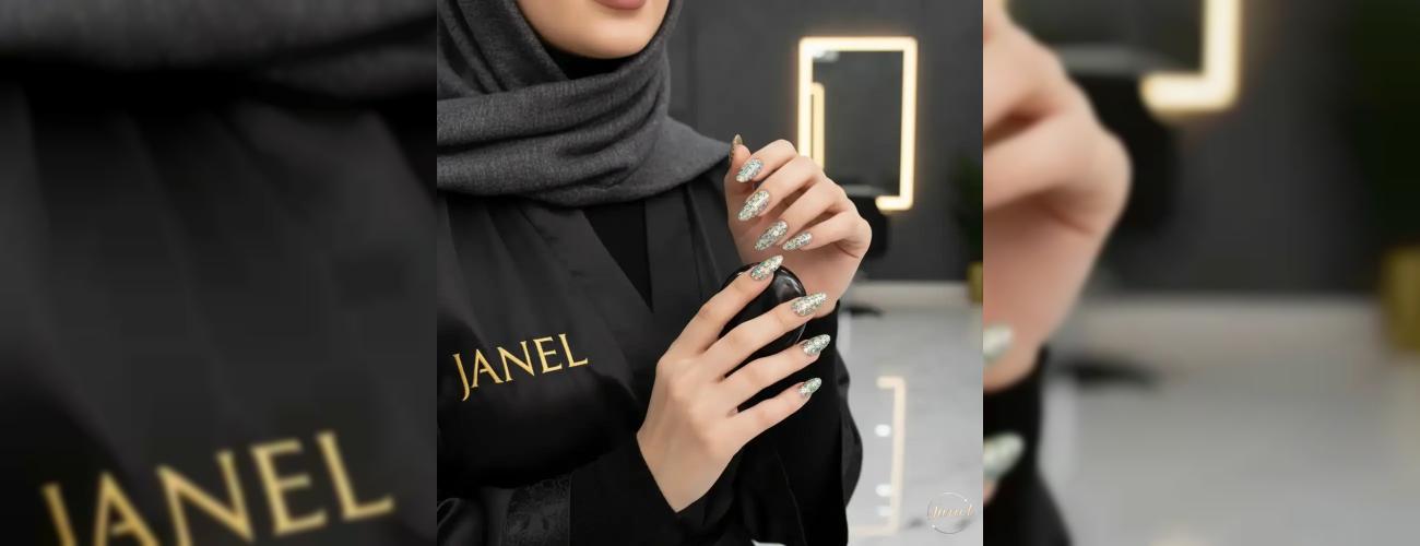 لاک ژل‌های “دیسکو” و “چشم گربه‌ای” جادوی نور و درخشش خیره‌کننده ناخن‌ها در شب