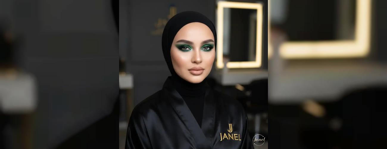 آرایش «اسموکی سبز زمردی» ترند مجلسی خاص + خدمات سایه چشم سبز درمشهد