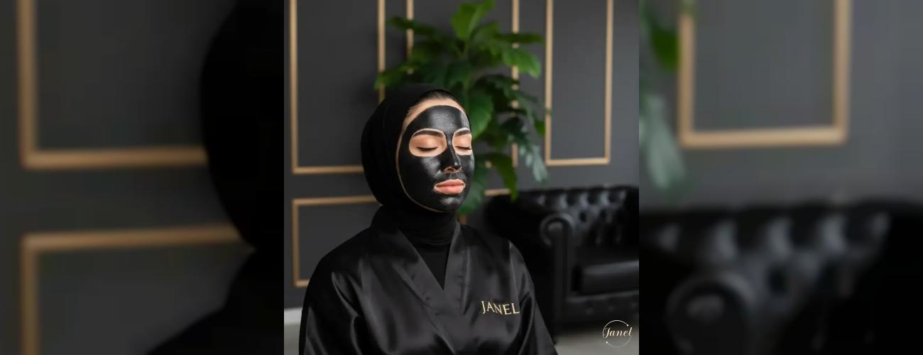 فشیال «کربن لیزر» (Hollywood Peel) معجزه پوست مخملی (بهترین کربن تراپی درمشهد)