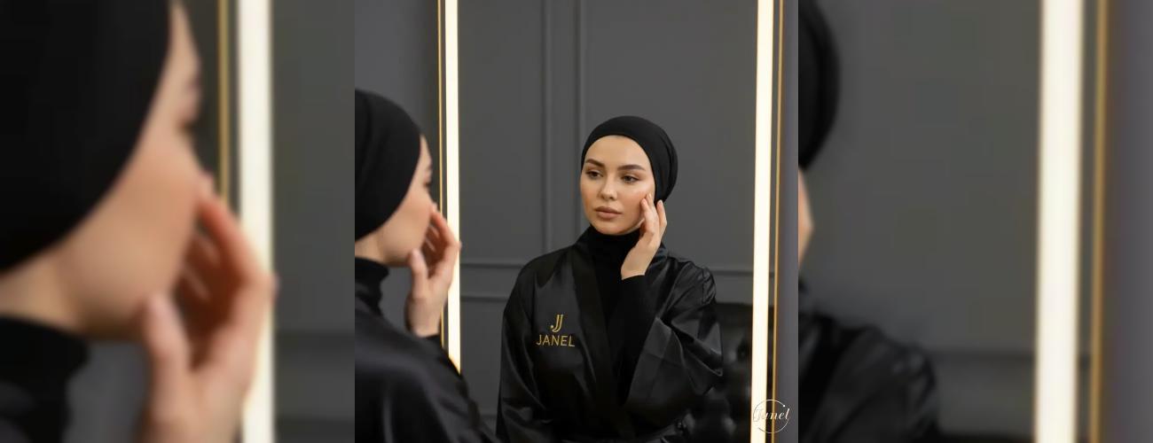 نجات پوست در دوران «یائسگی» خداحافظی با خشکی و افتادگی + خدمات مراقبت پوست میانسالی در مشهد