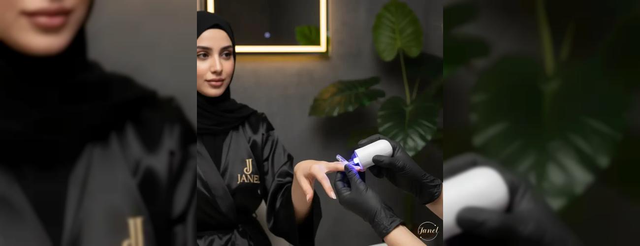 کاشت ناخن ژل ایکس (Gel-X) سالم‌ترین روش اکستنشن با تکنیک کاشت ژلیپس درمشهد