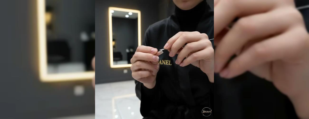 فاجعه ریموو کاشت ناخن در خانه چرا نباید خودتان دست به کار شوید؟ (خطر نابودی صدف ناخن)