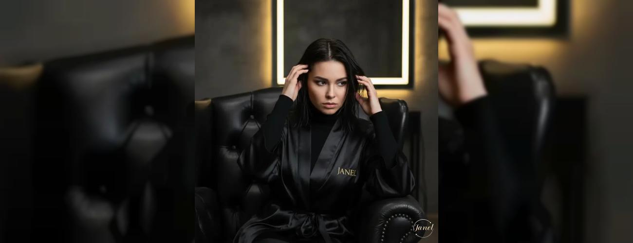 خداحافظی با موی چرب راز اسکالپ تراپی برای کنترل دائمی چربی کف سر در سالن جانل!