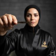 پروتئین‌تراپی مو در مشهد آیا موهای شما از گرسنگی پروتئین رنج می‌برد؟