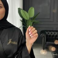 طراحی ناخن «آمبره» نبرد اسفنج و ایربراش؟ (کدامیک برای کاشت ناخن آمبره در مشهد بهتر است؟)