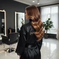 شنیون باز یا بسته؟ رازهای انتخاب مدل مو برای جوان‌تر شدن در ۱۰ سال! | راهنمای جانل