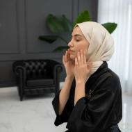 روتین پوست چرب و جوش‌دار: خداحافظی با آکنه و چربی اضافه + مراحل دقیق