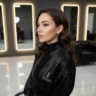 آیا تاتو خط چشم درد دارد؟ تجربه واقعی و روش‌های بی‌حسی VIP در سالن جانل