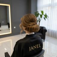 راهنمای طلایی انتخاب شینیون بر اساس فرم صورت؛ راز تعادل و زیبایی (بیضی، گرد، کشیده)