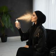 چگونه میکاپ ماندگار داشته باشیم؟ ۵ راز طلایی تثبیت آرایش در بهترین مرکز میکاپ مشهد