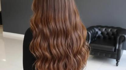 اکستنشن مو با «دوخت» (Weft) تجربه حجم ماکسیمم و موهای ابریشمی + مشاوره