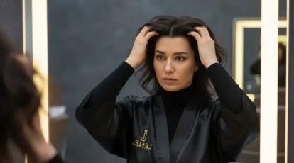 آیا کراتین باعث ریزش مو می‌شود؟ حقایق پنهان درباره ریزش بعد از تراپی