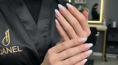 خداحافظی با فرنچ ساده ناخن‌های «بیبی بومر» رنگی (Colored Ombre) + بهترین طراحی ناخن بیبی بومر درمشهد