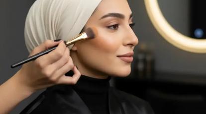 گونه‌های برجسته بدون جراحی؟ (جادوی کانتور و فریب مغز در میکاپ حرفه‌ای)