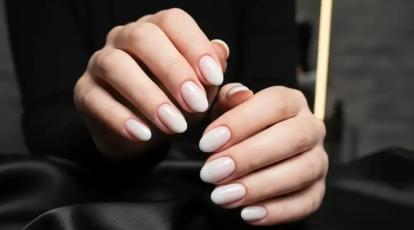 درخشش پاکیزگی ترند ناخن صابونی (Soap Nails) و بهترین مدل ناخن مینیمال شیک درمشهد