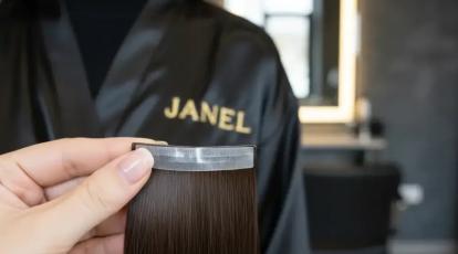 اکستنشن تیپی (Tape-in) سریع‌ترین روش بلند کردن مو با ظاهری نامرئی و طبیعی