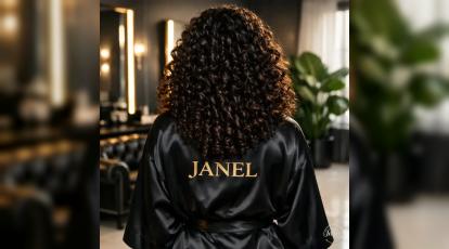 کراتین موهای فر؛ خداحافظی با وز مو بدون از دست دادن فرها + روش‌های احیا