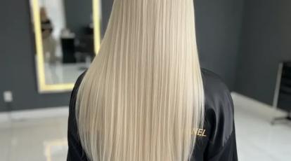 مدل کوتاهی لانگ لیِر بهترین استایل برای درخشش موهای یخی و پلاتینه!