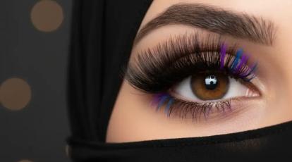 کاشت مژه رنگی در مشهد  اکستنشن مژه ژورنالی و خاص