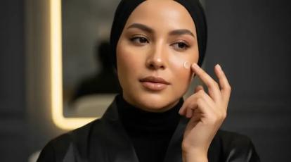 تفاوت BB CC و DD کرم چیست؟ راهنمای انتخاب و خرید کرم پودر سبک درمشهد