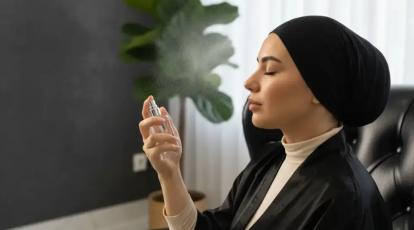 اصلاح خیس چیست؟ پایان کابوس خشکی پوستروشی انقلابی برای اصلاح صورت بدون سوزش و التهاب