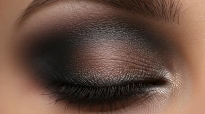 جادوی انواع سایه چشم: از کات کریس تا اسموکی و شاین | بهترین آرایش صورت مشهد