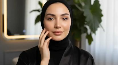 اصلاح صورت با «وکس» یا «بند»؟ کدام باعث شلی پوست می‌شود؟ + تجربه اصلاح صورت با شمع درمشهد