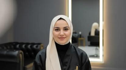 آیا آرایش دائم درد دارد؟ تجربه زیبایی بدون درد با تکنیک‌های نوین بی‌حسی در مشهد