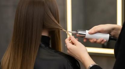 اکستنشن موی «لیزری» ظریف‌ترین روش اتصال مو با دستگاه + مرکز تخصصی در مشهد