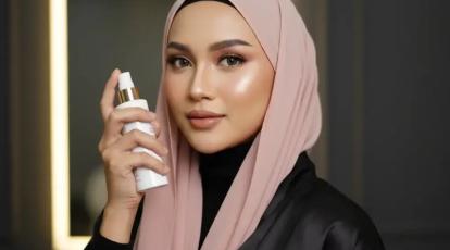 نحوه تمدید «ضد آفتاب» روی آرایش (بدون خراب شدن میکاپ) راز پوستی جوان و آرایشی دست‌نخورده