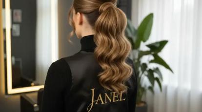 مدل شینیون «دم اسبی» مجلسی (Pony Tail Style) شکوه سادگی در مهمانی‌ها + بهترین مدل مو دم اسبی درمشهد