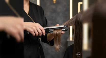 تفاوت اتوکشی در کراتین احیا با کراتین صافی؛ مرز باریک بین درمان و سوختن مو