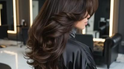 هیرکات لایه‌ای در مشهد جادوی حجم و فرم‌دهی مو در سالن تخصصی جانل