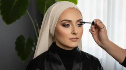 آرایش عروس در تابستان؛ ۳ راز ماندگاری میکاپ در گرما و رطوبت (ضد تعریق و براقیت)