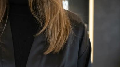 کراتینه یا پروتئین تراپی؟ کدام صافی برای موی شما سم است و کدام درمان؟ (جدول مقایسه کامل در جانل)