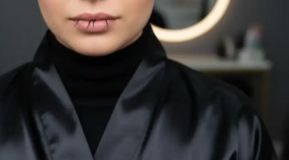 چرا کاشت مژه‌هایم می‌چرخد؟ ۵ دلیل فنی کج شدن اکستنشن + راه حل