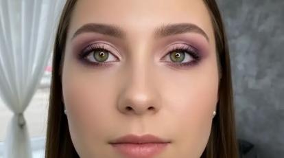 چه سایه‌ای به چشم من میاد؟ راهنمای انتخاب رنگ سایه بر اساس رنگ چشم