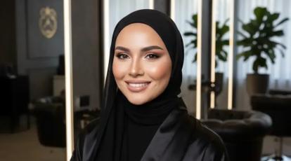 خداحافظی با سیاهی دور چشم: آموزش تکنیک کالر کارکشن + معرفی بهترین خدمات میکاپ مشهد