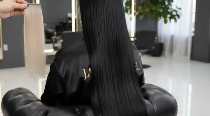 تغییر رنگ مو از مشکی پرکلاغی به بلوند پلاتینی در یک جلسه رویایی خطرناک یا واقعیتی ممکن؟