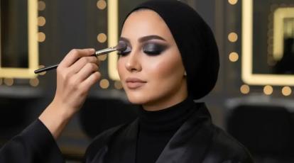 آرایش چشم در مشهد راز نگاهی خیره‌کننده با میکاپ حرفه‌ای جانل